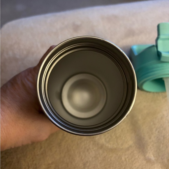 YETI Rambler Jr. 10 oz Tumbler in the color Seafoam. - Picture 2 of 2